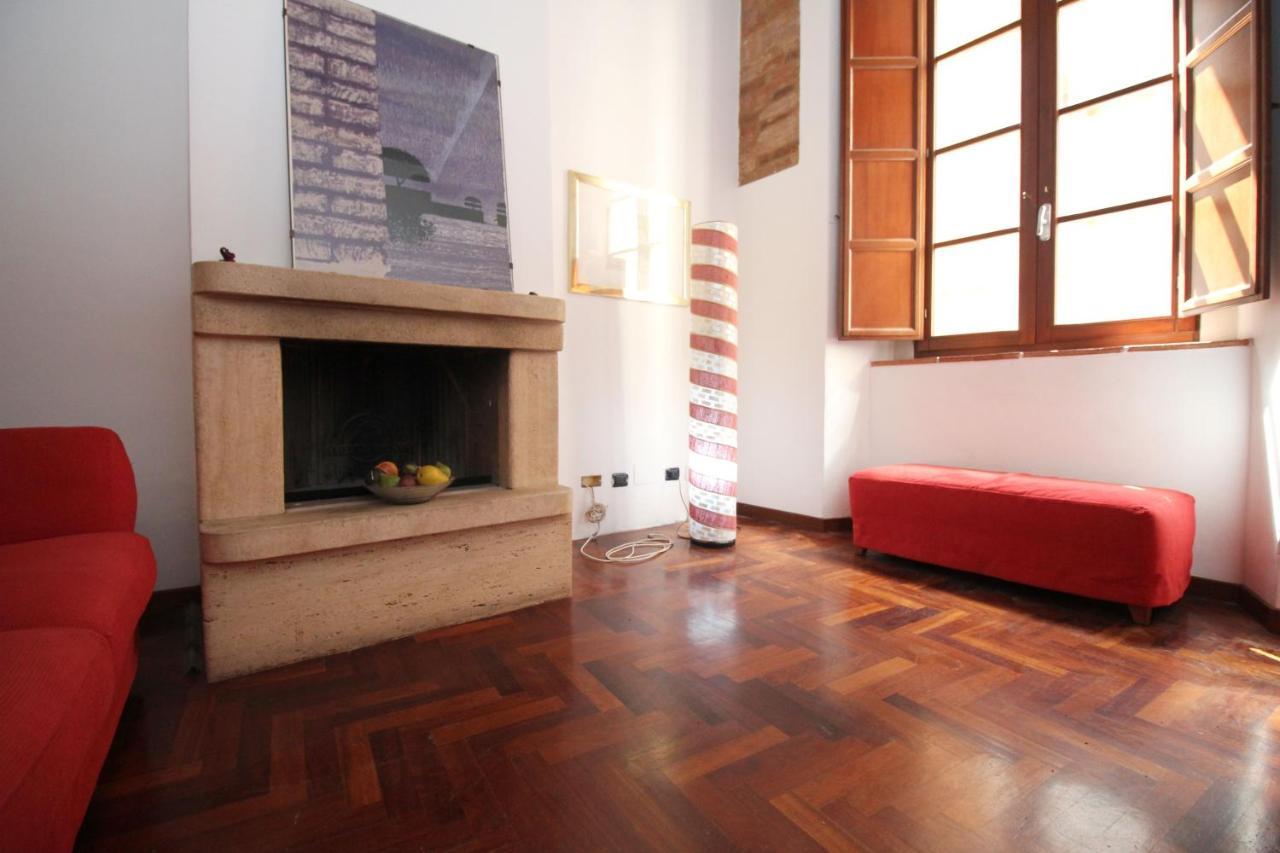 Logge Del Papa Apartment Siena Zewnętrze zdjęcie