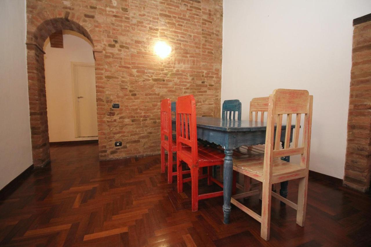 Logge Del Papa Apartment Siena Zewnętrze zdjęcie